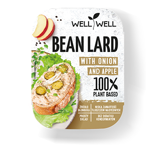 Bean lard with onion and apple